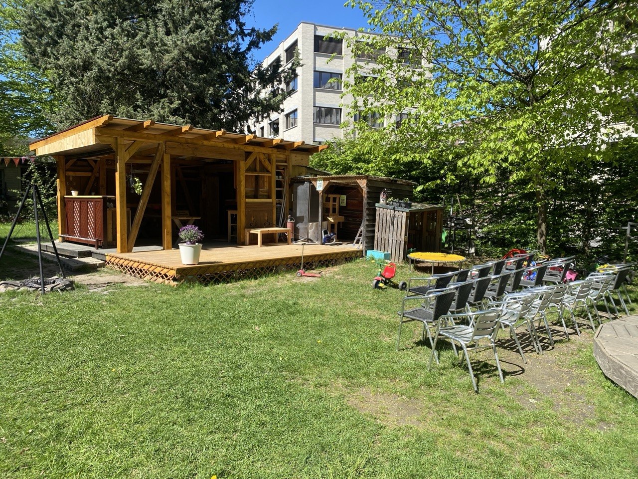 HCL Vogelhaus Liebefeld – Licht, Holz und Atmosphäre